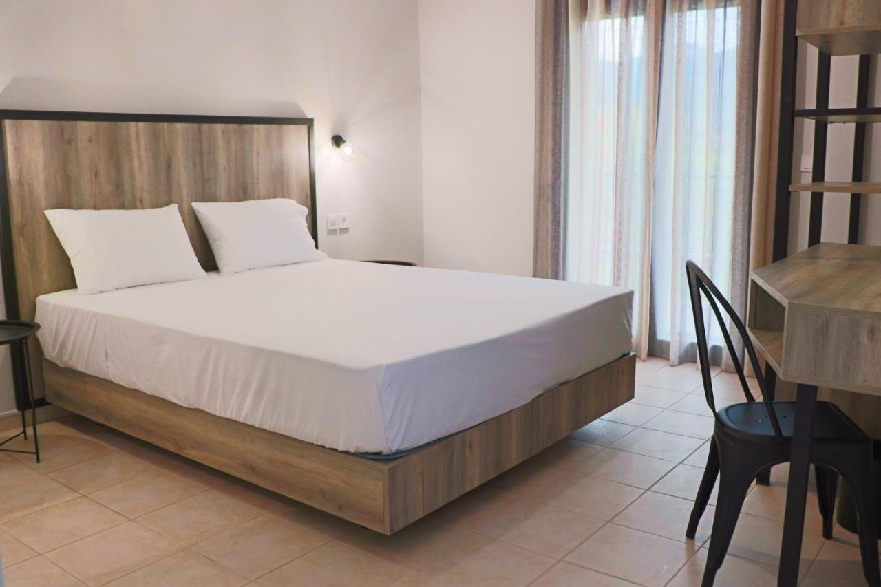 Aliston Hotel Thassos (Adults Only) Szkála Potamiász Kültér fotó