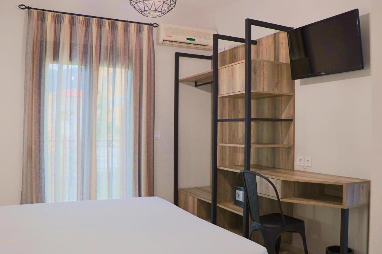 Aliston Hotel Thassos (Adults Only) Szkála Potamiász Kültér fotó