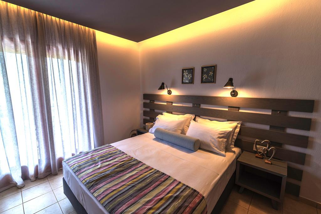 Aliston Hotel Thassos (Adults Only) Szkála Potamiász Kültér fotó
