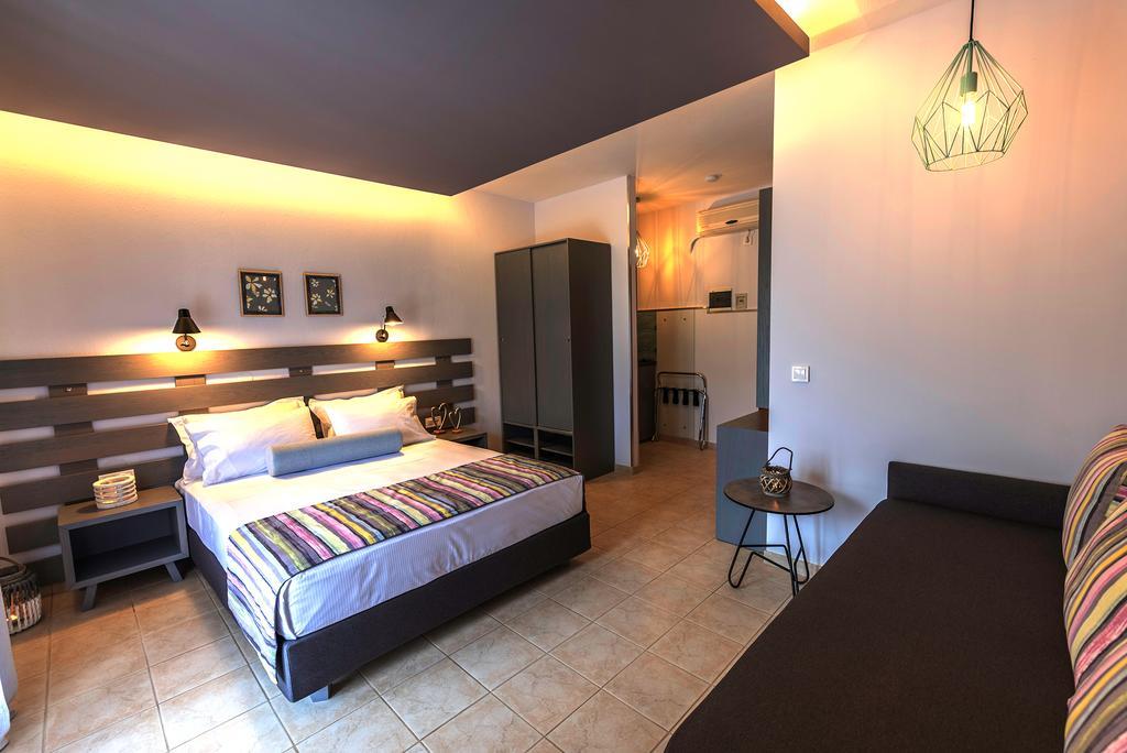 Aliston Hotel Thassos (Adults Only) Szkála Potamiász Kültér fotó