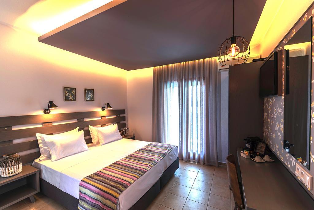 Aliston Hotel Thassos (Adults Only) Szkála Potamiász Kültér fotó